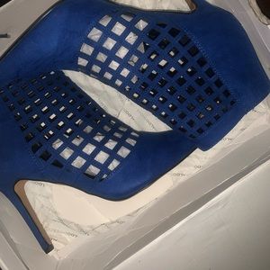 Aldo cobalt blue cut out heels